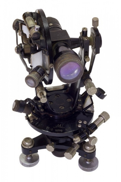 Теодолит горный ТГ-6. СССР, Харьков, ЗМИ (з-д Маркшейдерских инструментов), 1964 г.